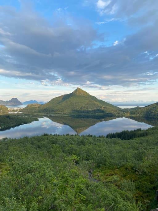 Nydelig Leilighet Pa Kreta I Lofoten カベルヴォーグ エクステリア 写真